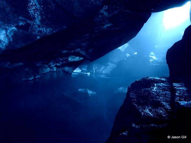 Grjótagjá-Cave-Inside